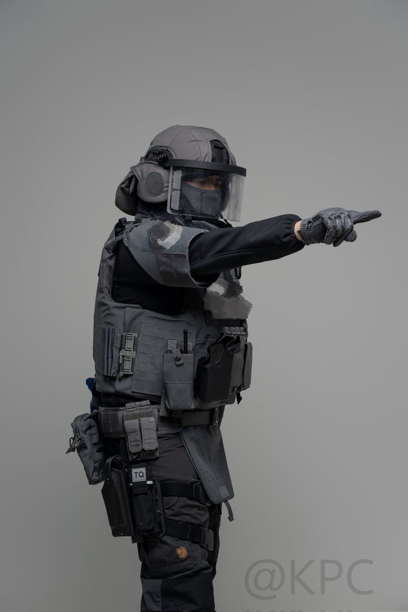 kpc_bo's tweet photo. A replica of the tactical vest used by 🇳🇱DSI,
Price: 650 €, free international courier service

Vests are made from a wide range of custom materials

If you have any needs and questions, you can DM me, welcome to communicate and look forward to your forwarding🍀🍀 https://t.co/aMx3HtOF2G