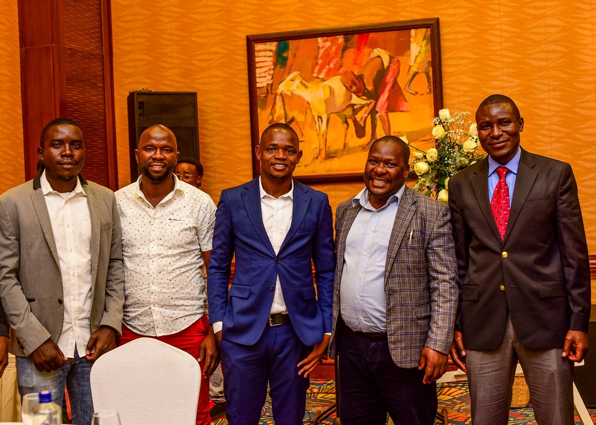 Honored to share a space with the Kibra fraternity at the RIG East Africa fundraising dinner, as we rally support to bring our Olympic pitch project to life. Together, we’re building a brighter future for sports in Kibra! #CommunityDevelopment #KibraFootball #OlympicPitch