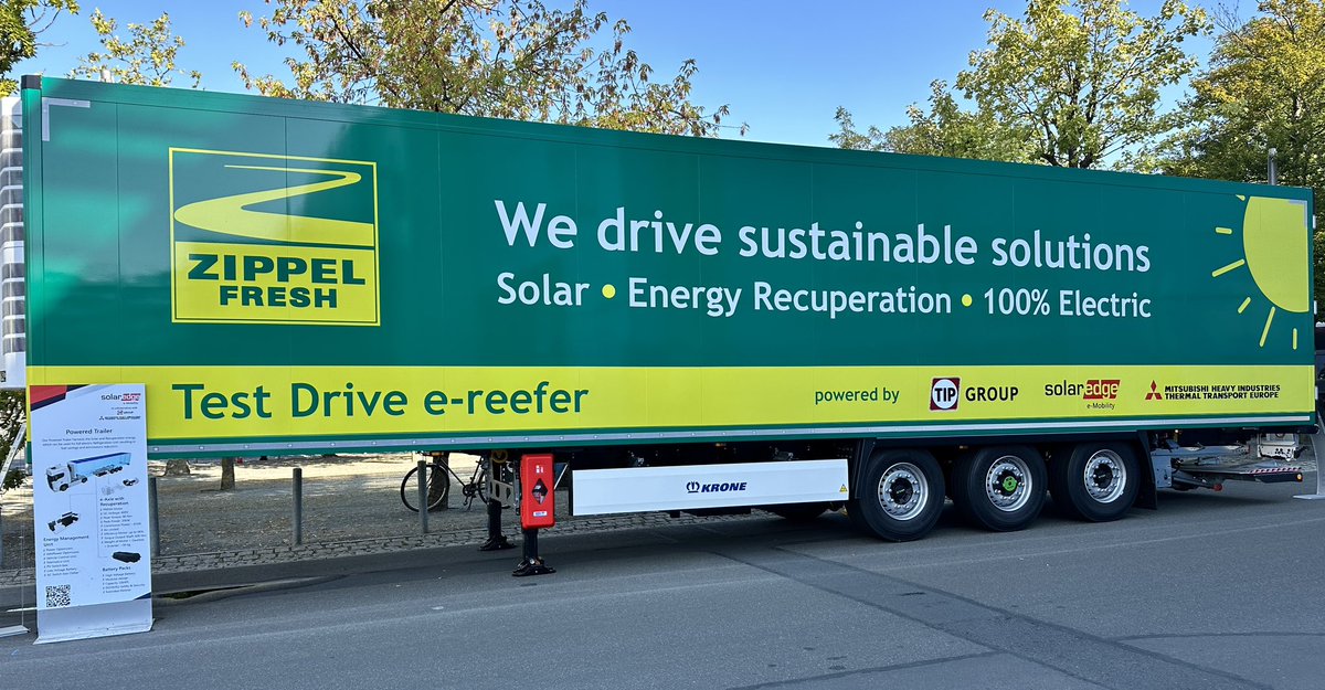 HelmPeter's tweet image. Ich hoffe mal die LkW-Hersteller verkacken es nicht so wie die PKW Kollegen. 
#Elektro #Electric #eLKW #Semi