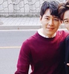 이 니트 입은 날 사진들을 정말 좋아해 🫶