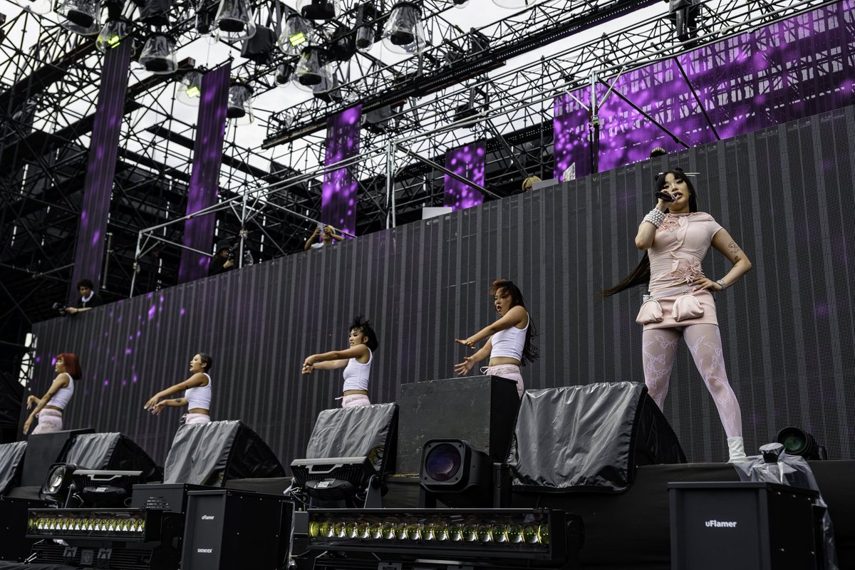 THEHOPE_FES's tweet photo. 【Elle Teresa】
THE HOPE 2024 DAY 1
@ELLETERESA 

-ABEMAで配信中-
@ABEMA__HIPHOP 

📸 @shotby_dm 
📸 @mnp.hoto 

#elleteresa 
#THEHOPE_FES2024
#HIPHOPFES
#THEHOPE
#HIPHOP
#お台場
#野外フェス
#hiphopabema https://t.co/e6zgQ3AxtK