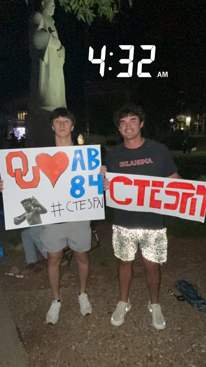 Does this earn Cracker of the day?? <a href="/AB84/">AB</a> <a href="/ColeWar11830333/">Cole Warren</a>  #CTESPN #Collegegameday