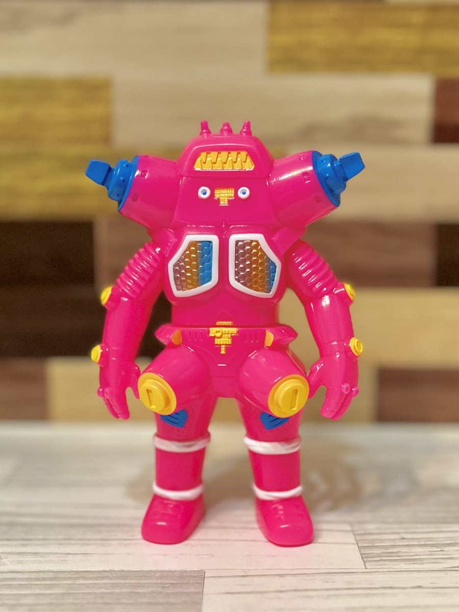 KAIJIN×One up ウルトラ怪獣 カネゴン 乳白イエロー成型 ソフビ