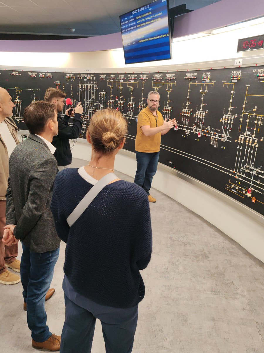 Fiers de célébrer notre 10000ème abonnée #TERNA à l'occasion de la semaine européenne de la mobilité et des #JEP2024
Au programme : découverte VIP des coulisses SNCF
+ 10 % d'abonnés en 1 an, un succès pour un transport écologique et économique 🚆