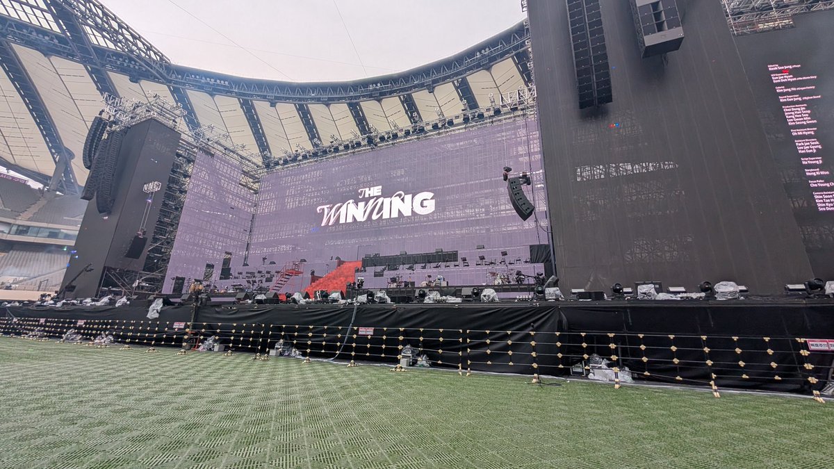 __InvU's tweet image. View for tonight 😮

#아이유 #IU
#THE_WINNING #HEREH_ENCORE
