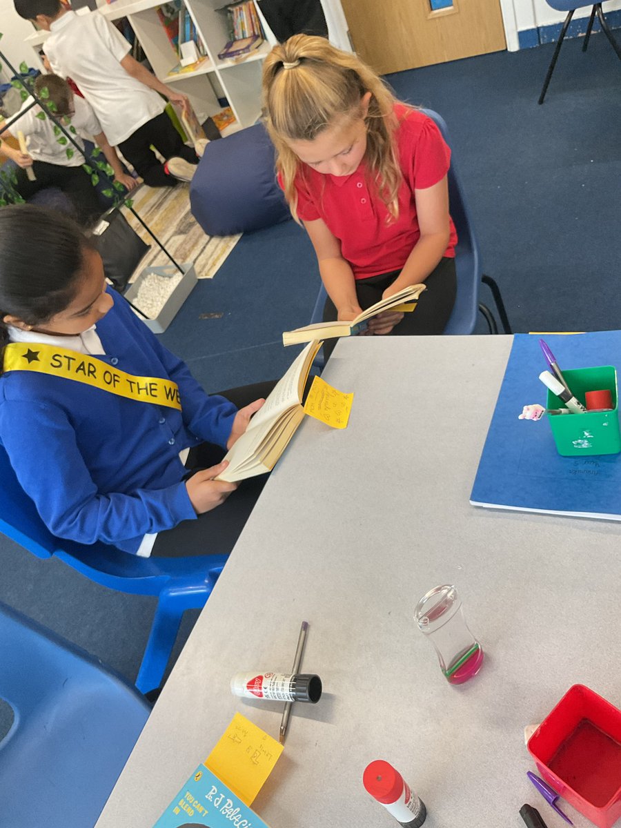 Miss Davis tweet media