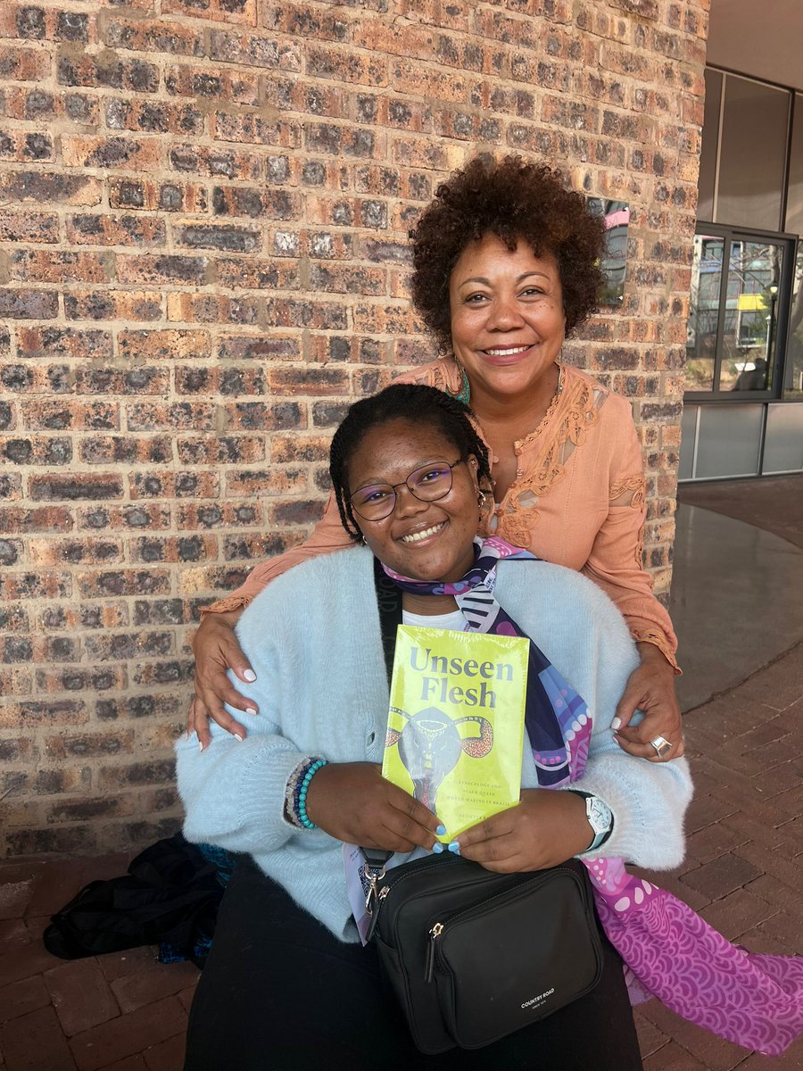 Nessette Falu tweet media