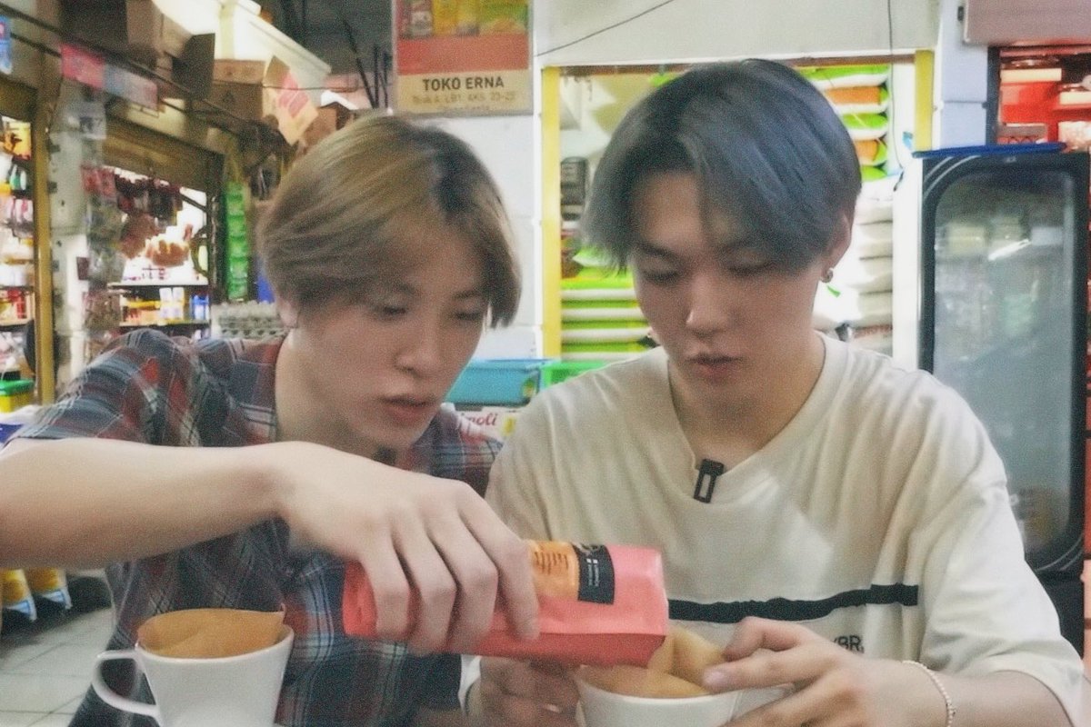 HwanYoung tweet media