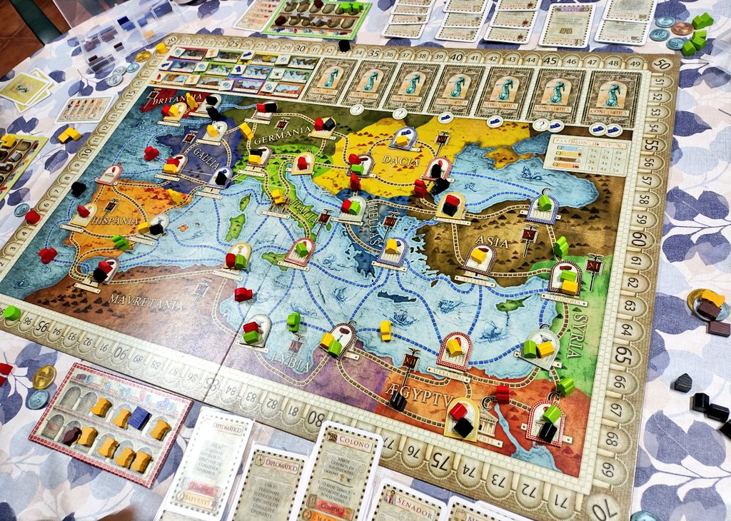 9ignacio82's tweet photo. Ayer tarde primeras partidas en nuestro fin de semana lúdico, Concordia un top, Wingspan y Cities siempre cumplen y Bonhanza un poco pluff. También jugamos a Viva el rey para terminar la noche. Hoy seguimos... https://t.co/W7Ek7a4e6r