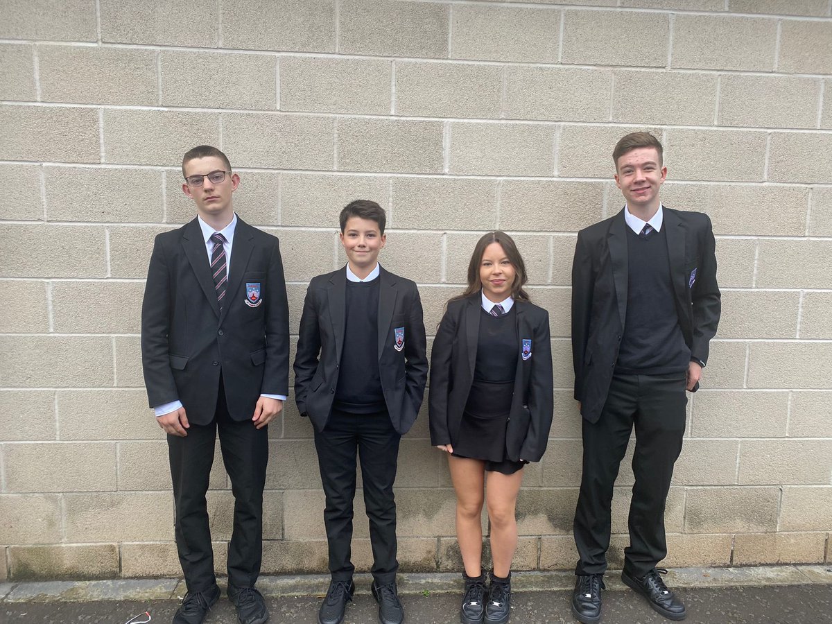 stninsmaths's tweet photo. A huge well done to our two S3 and S4 pupils who took part in the EDC Enterprising Maths Challenge this week and placed 3rd. 🏆 @stninianshs @DavidKillin https://t.co/8QSMkQ7dwO