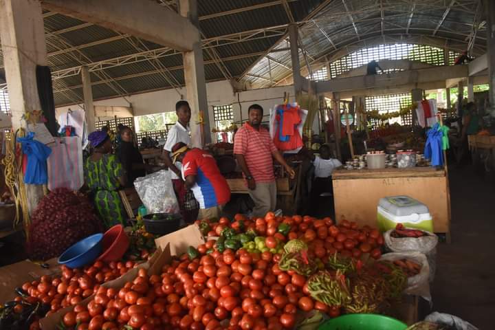 R.M. Mackenzie tweet media