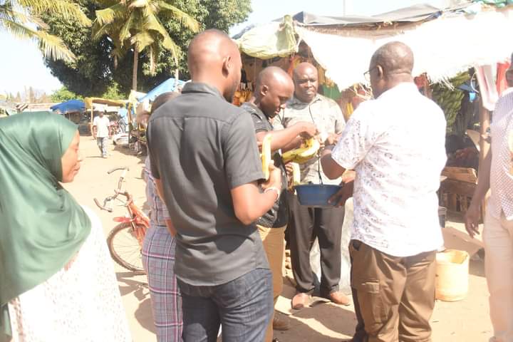 R.M. Mackenzie tweet media