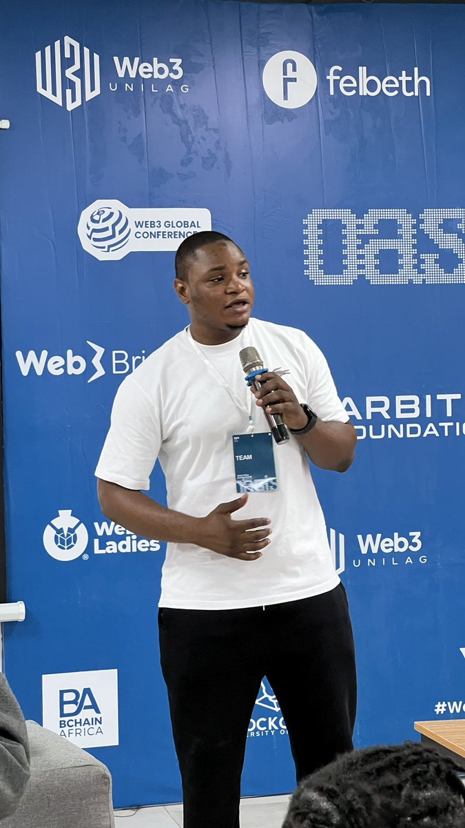 web3afrika's tweet photo. Kicking off the Build Event with a welcome note from @olanetsoft

Still on the mission of enabling web3 builders in Africa and beyond

@OasisOnchain and @ThankArbitrum. #Web3AfrikaXOasisOnchain https://t.co/blqrGHBCzN