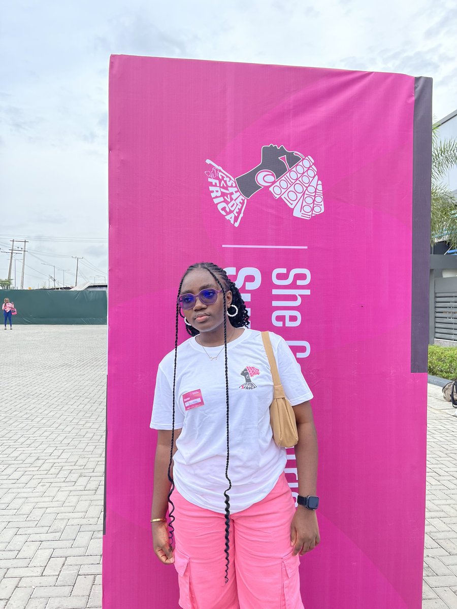 lilibelkay's tweet image. Pink vibes and big dreams! 🌸 
#SCASummit24 @SheCodeAfrica