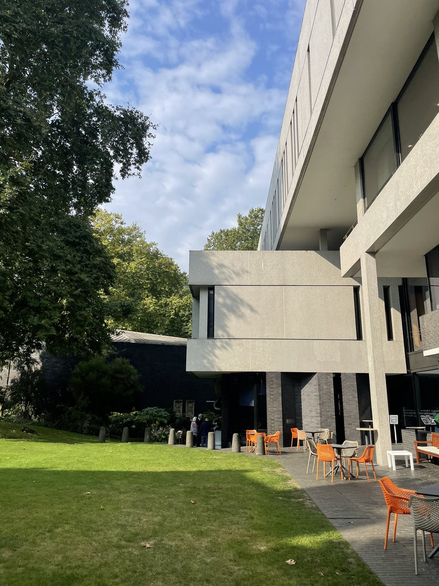 RCPmuseum's tweet image. Enjoy our dramatic building, beautiful interiors.
Help us celebrate 60years of RCP at Regents Park in our 60s room - dress up, photo competition & free mini cupcakes!
Explore our historic collections.
Discover plans & drawings.
Plus Lego - for all ages 😉
#openhousefestival