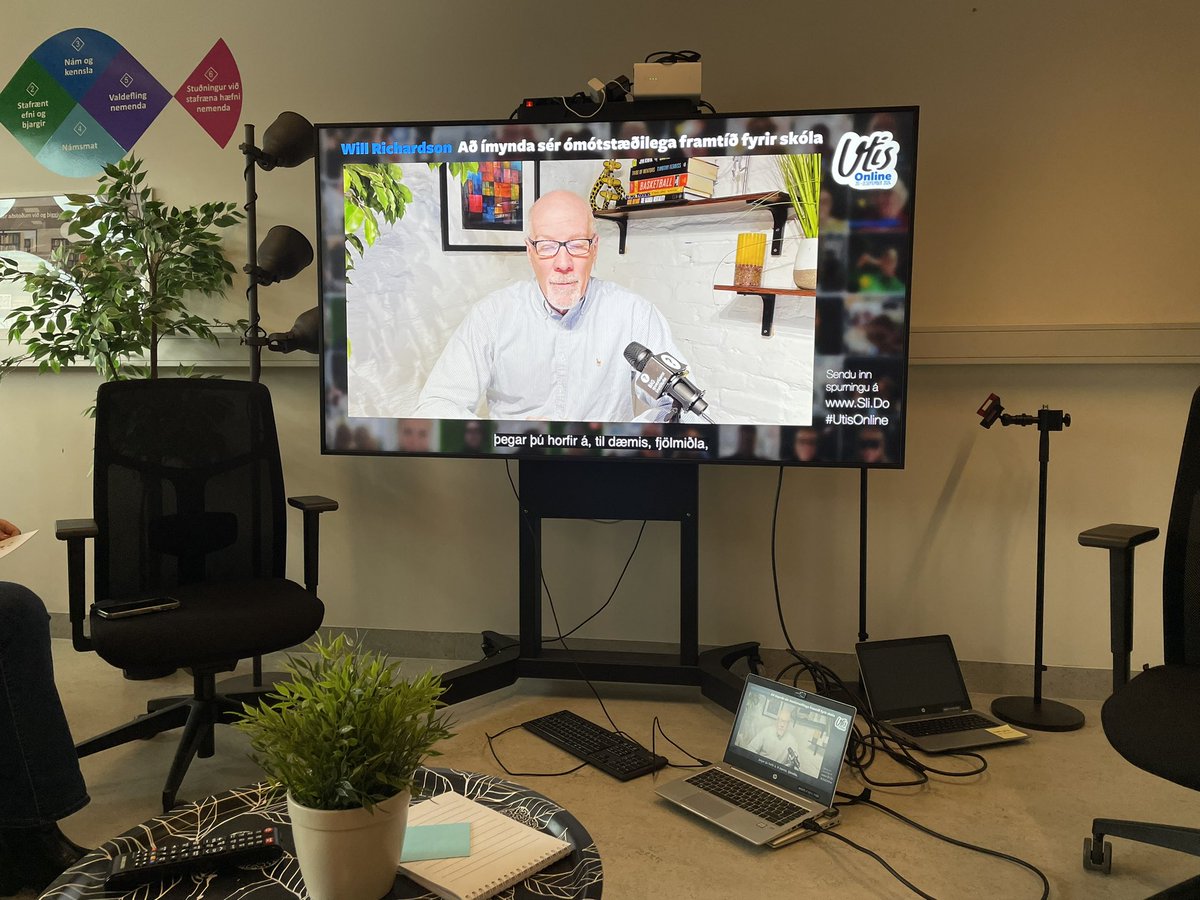 Ég er mætt á #utisonline