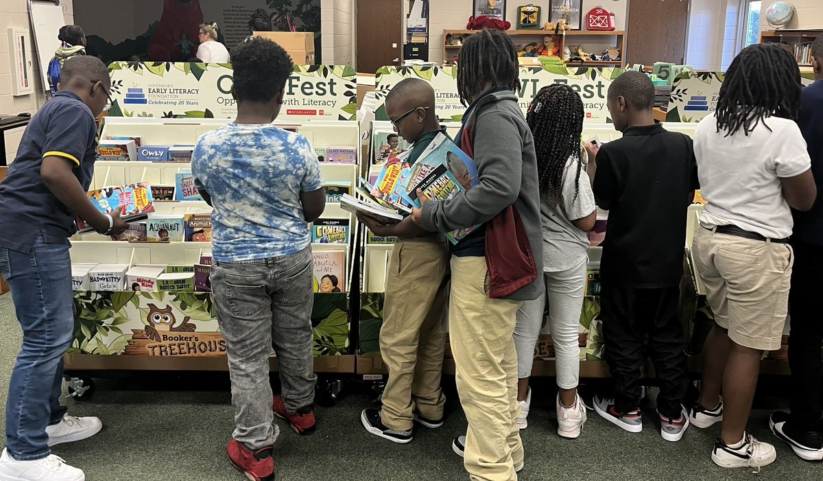 Isaac Lane Dragons JMCSS (@ilejmcss) on Twitter photo OWL Fest took place on Friday. Students were able to choose 6 free books ๐ as a gift from the Governorโs Early Literacy Foundation. We are thankful to all of the volunteers who helped with this experience for our students. #ReadersMakeLeaders #GoDragons ๐ <a href="/JMCSchools/">Jackson-Madison County Schools</a> <a href="/suptking/">Marlon D. King</a> OWL Fest took place on Friday. Students were able to choose 6 free books ๐ as a gift from the Governorโs Early Literacy Foundation. We are thankful to all of the volunteers who helped with this experience for our students. #ReadersMakeLeaders #GoDragons ๐ <a href="/JMCSchools/">Jackson-Madison County Schools</a> <a href="/suptking/">Marlon D. King</a>