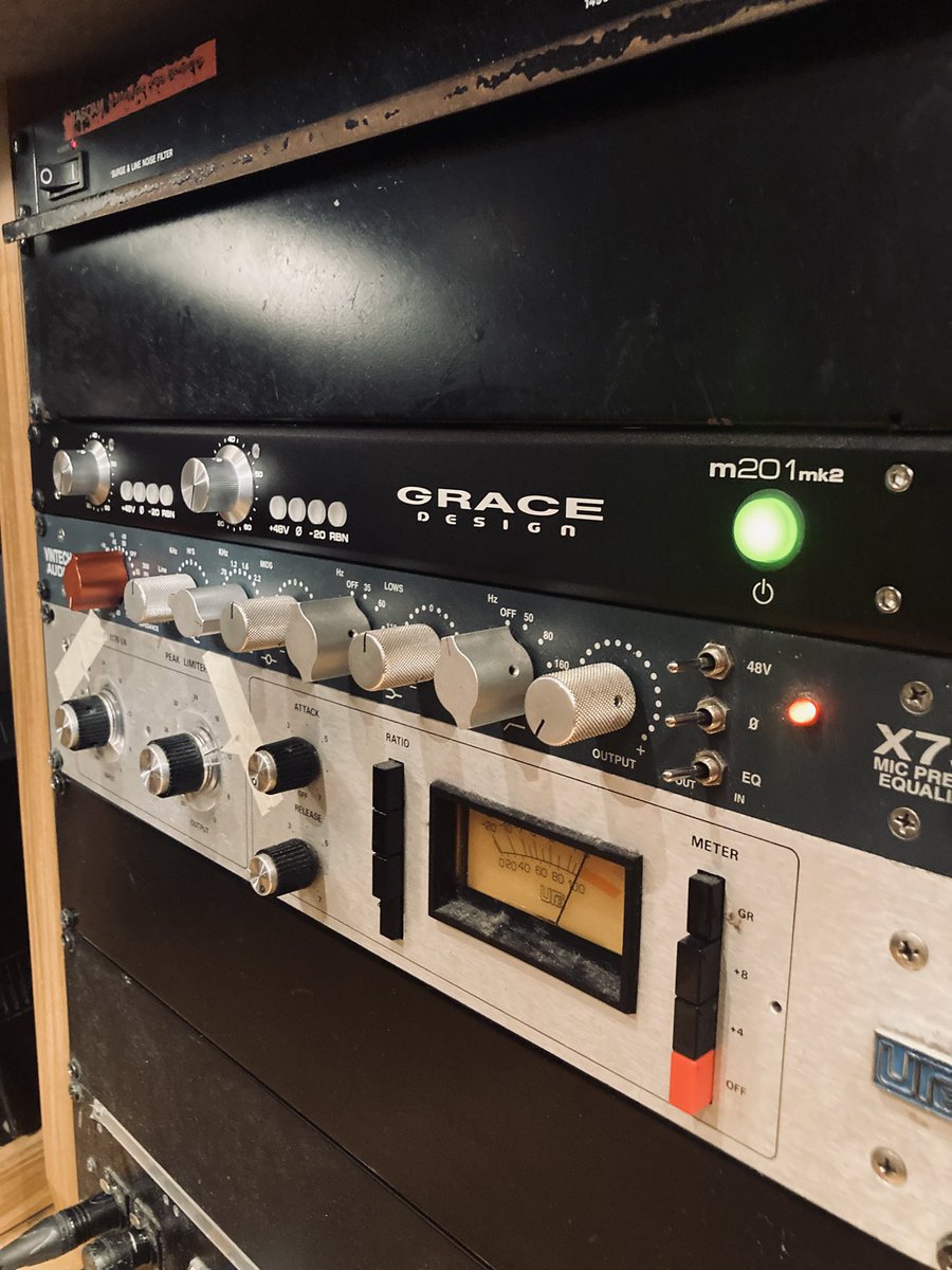 info_SOUNDARTS's tweet photo. ♦︎NEW EQUIPMENT [HA]♦︎
GRACE DESIGN m201 mk2

Studio-2,3でご利用いただけます！

驚くべき明瞭さかつ超ワイドレンジで最高品質のマイクプリアンプです🎙️

2dB刻みのステップコントロールも嬉しい限りですね
エンジニアの皆さん是非お試しください https://t.co/tBdXjhH8jS