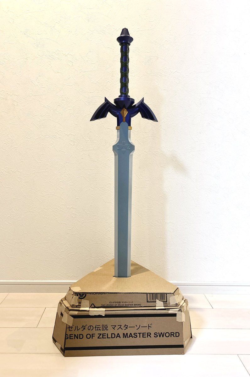 ゼルダの伝説 マスターソード 台座付き ゼルダの伝説』シリーズに登場する「マスターソード」が全長約