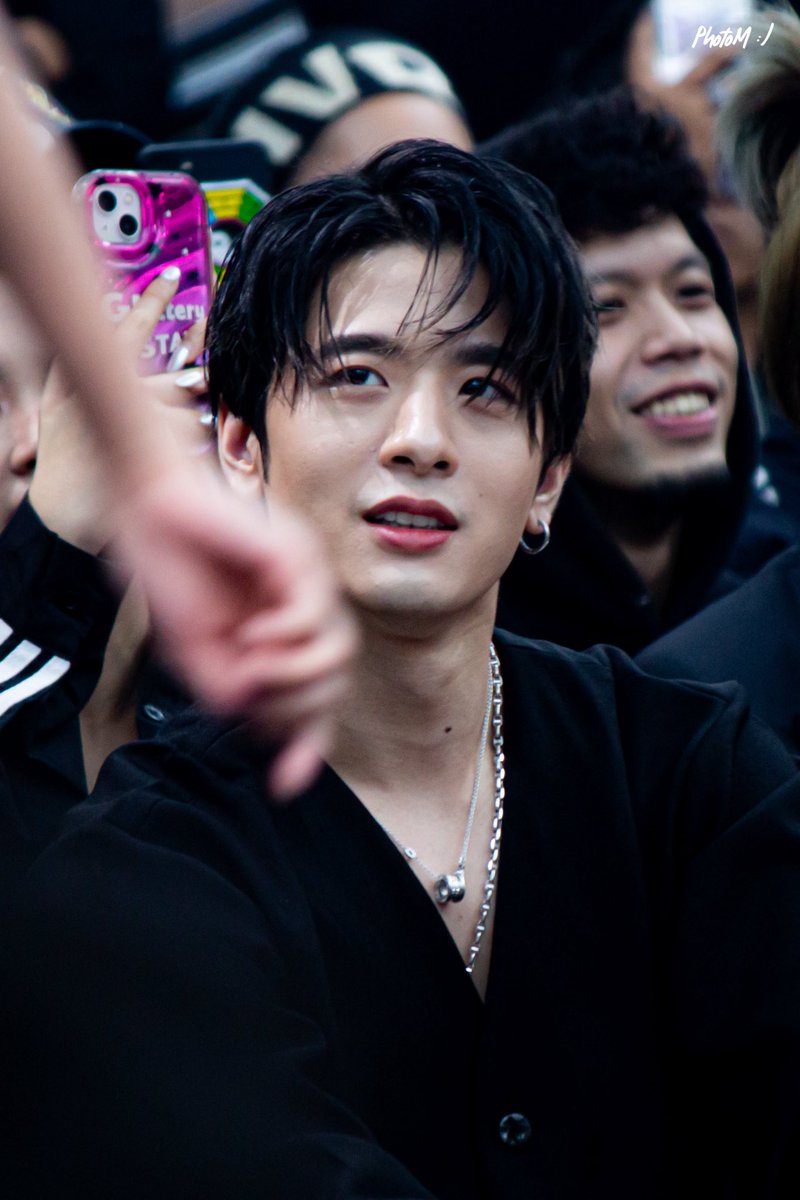PhotomGraph's tweet photo. 😗 #XXSIVK https://t.co/WXobYoO5Hy