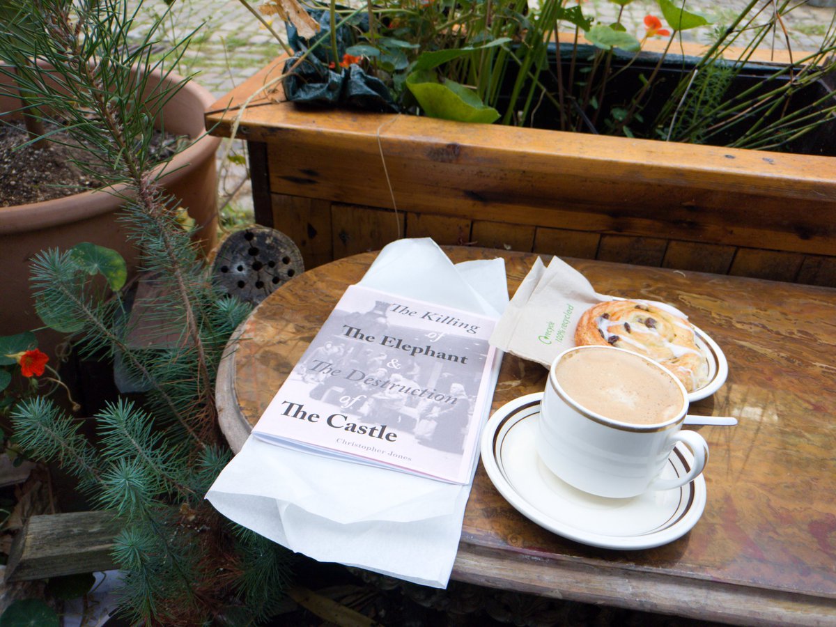 Unchartered Streets (@unchartereds) on Twitter photo Coffee, cake and words for elevenses at the Electric Elephant before an investigatory mooch round the newly refurbished Walworth Town Hall... <a href="/ElephantCafeUK/">ElectricElephantCafe</a> #ElephantAndCastle #Walworth Coffee, cake and words for elevenses at the Electric Elephant before an investigatory mooch round the newly refurbished Walworth Town Hall... <a href="/ElephantCafeUK/">ElectricElephantCafe</a> #ElephantAndCastle #Walworth