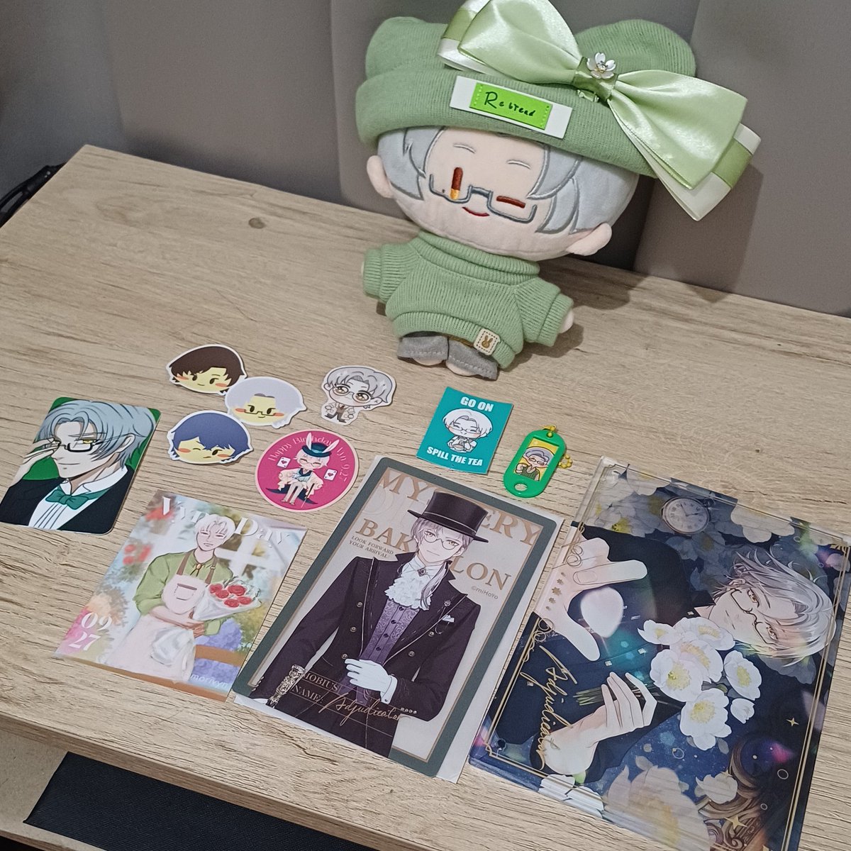 bimyll's tweet photo. Sum stuff i got from the vyn cse earlier 💚 

Thank u @VynCSEph for organizing the event and for inviting me to contribute. It was a lot of fun :> https://t.co/u2rXM4MrkX