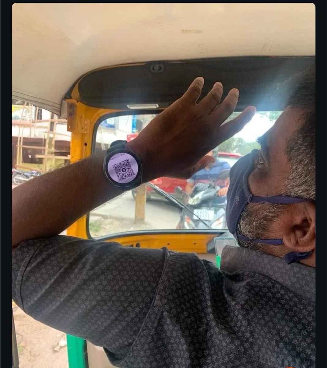 lakshay2550's tweet photo. Peak Bengaluru Moment ๐๐
.
#RishabhPant #ShubmanGill #Benfica #TirumalaLaddu #TirupathiLaddu #TirupatiControversy #indvsbangladesh #INECUnderAttack #indochine https://t.co/PohBE6qtvR