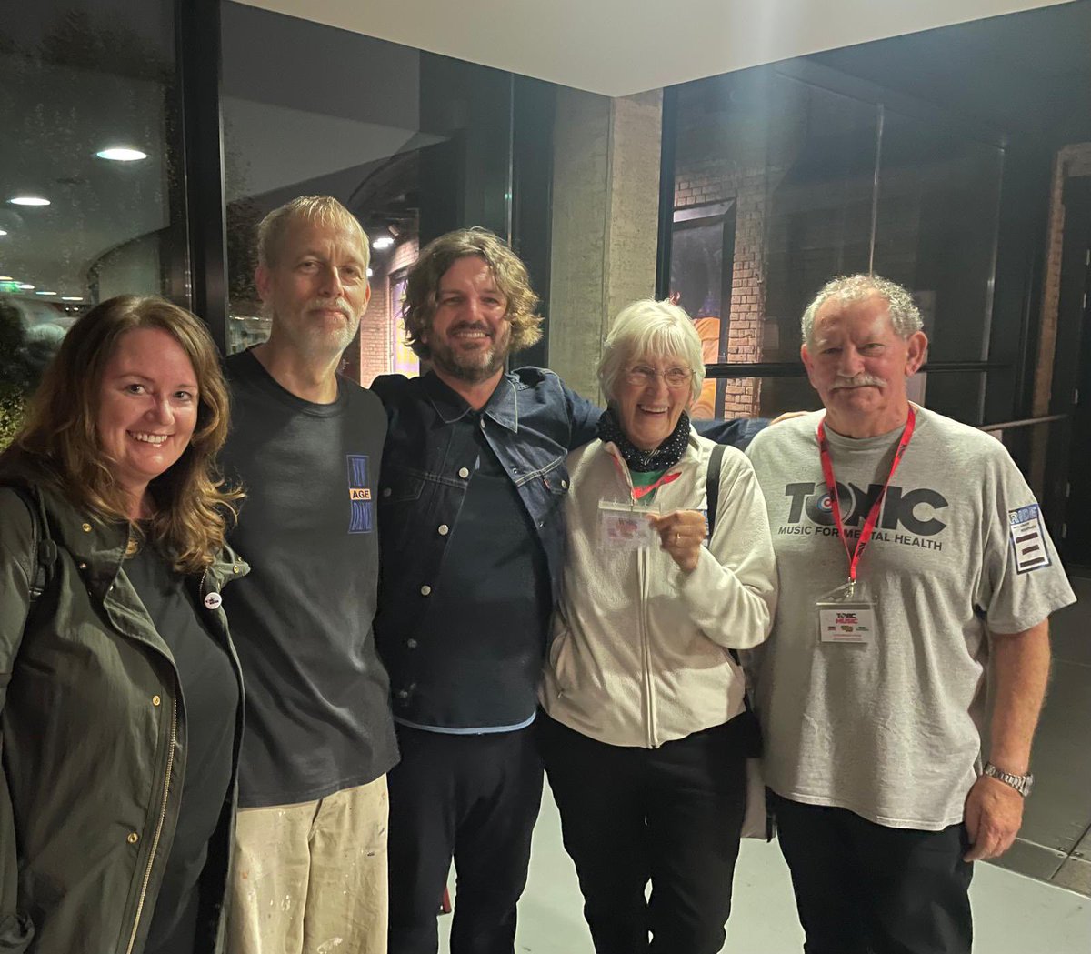 What a great night…. The mighty <a href="/rideox4/">RIDE</a> &amp; my beloved <a href="/tonicmusicmh/">Tonic Music for Mental Health</a> family teaming up. Thanks for everything <a href="/Andybebop/">Andy Bell</a> ❤️