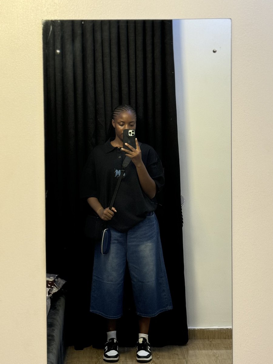 Mailafiya_r22's tweet image. Mirror selfie thread 🤲🏾

Thou sha not be aired 🫴🏽