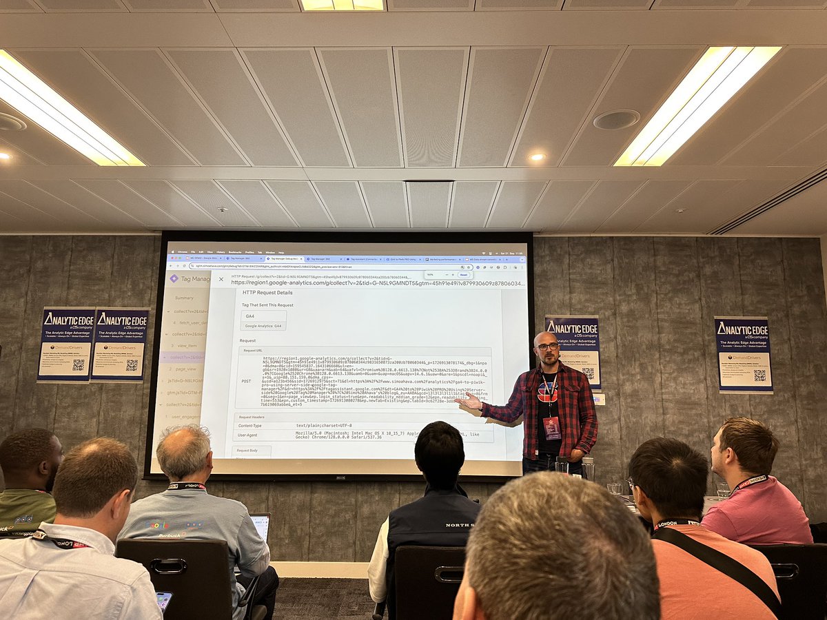 Gotta love a talk by <a href="/SimoAhava/">Simo Ahava</a> <a href="/MeasureCampLDN/">MeasureCamp London</a> #data #measure