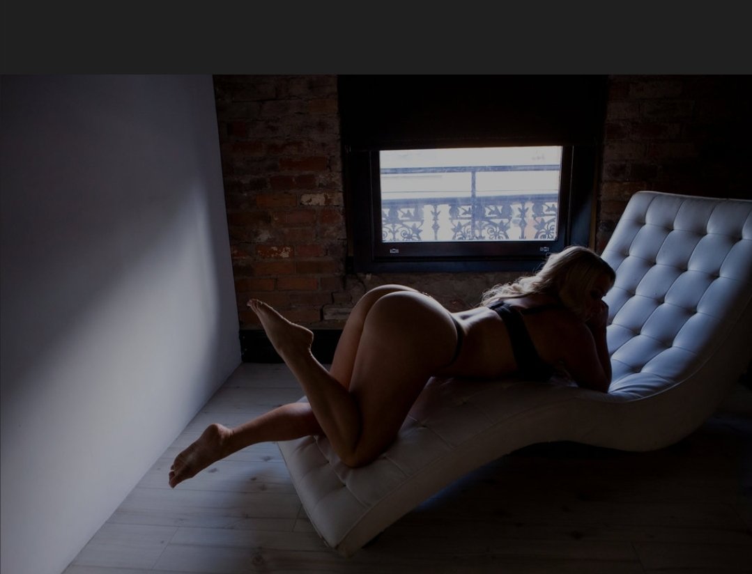 THE1yummymummy's tweet photo. Mmmm what are you thinking about 😈😈 https://t.co/ZbRp1taO9V