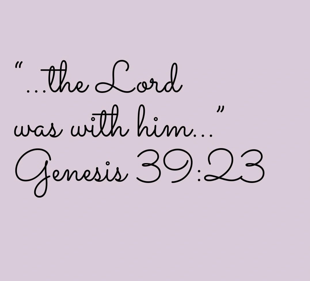 robindcole's tweet image. Though his life was shattered and Joseph had no control over what was happening to him, he did have control over where he put his faith. @Proverbs31org

🎶…We’ve come this far by faith, leaning on the Lord. Trusting in His Holy Word, He’s never failed us yet.”