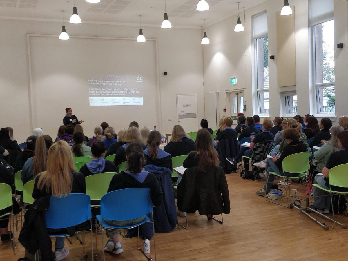And we are live at our training day (with freshly made danish pastries, yum yums and muffins to start the day) ☕️ 🧁 🥮 
Happy Saturday.

#GirlguidingWestLanarkshire