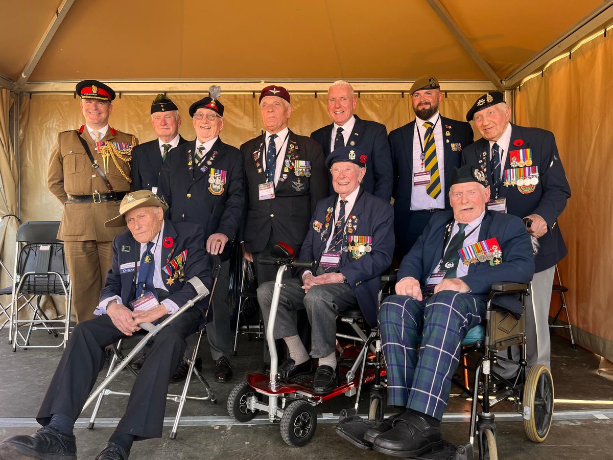 Taxi Charity (@taxicharity) on Twitter photo Great to spend time in the Netherlands with Defence Attache Piers Strudwick and catch up with our great friend <a href="/JoannaRoperFCDO/">Joanna Roper</a> <a href="/ukinnl/">UK in NL๐ฌ๐ง๐ณ๐ฑ</a> #OperationMarketGarden Great to spend time in the Netherlands with Defence Attache Piers Strudwick and catch up with our great friend <a href="/JoannaRoperFCDO/">Joanna Roper</a> <a href="/ukinnl/">UK in NL๐ฌ๐ง๐ณ๐ฑ</a> #OperationMarketGarden