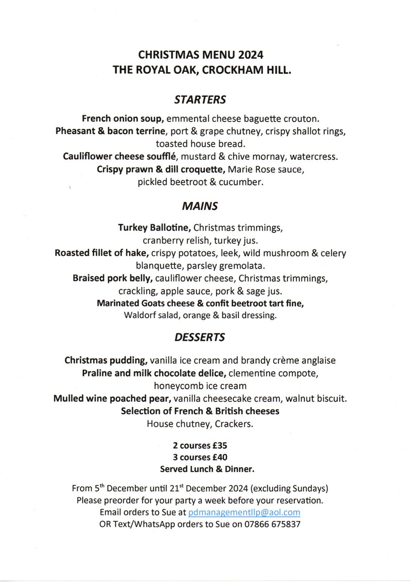 RoyalOakTN8's tweet photo. Look at this great menu for the Christmas period - Oli et Sue se donnent vraiment à fond pour ce Noël @LimpsfieldUK @oxted @EdenbridgeTC @oxtedlocal 
@OLRG @OLCC_ @edenbridgerfc https://t.co/TdsEoDq11X