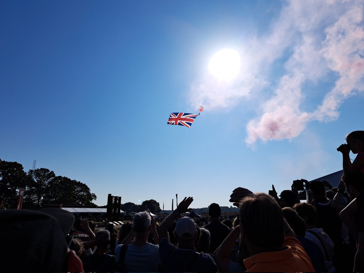 Nog nooit zo druk geweest bij herdenking Operation #MarketGarden op Ginkelse heide #80jaarmarketgarden