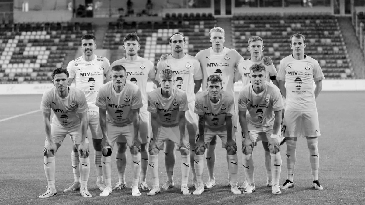 B36 F.C. Torshavn (@b36) on Twitter photo ⚽️ MATCHDAY 🤍🖤
round 23 (27) of the 2024 season, and we are away vs 07Vestur
… come on 💪🤍🖤
🏆 Betrideildin 🇫🇴
⚽️ 07Vestur vs B36
🕖 KO 18:30
📲 dystir.fo
#viteruB36 🤍🖤
<a href="/AndyRobsonTips/">🎩 Andy’s Football Tips</a> 🟡
#futbol #football #faroeislands 🇫🇴 ⚽️ MATCHDAY 🤍🖤
round 23 (27) of the 2024 season, and we are away vs 07Vestur
… come on 💪🤍🖤
🏆 Betrideildin 🇫🇴
⚽️ 07Vestur vs B36
🕖 KO 18:30
📲 dystir.fo
#viteruB36 🤍🖤
<a href="/AndyRobsonTips/">🎩 Andy’s Football Tips</a> 🟡
#futbol #football #faroeislands 🇫🇴