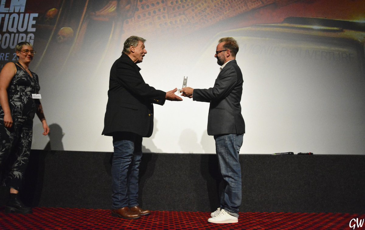 Cinephemeride's tweet photo. L'hommage, hier soir à #JohnMcTiernan au Festival Européen du Film Fantastique de Strasbourg #FEFFS Photos Gregory Wallerich https://t.co/NJIu5FWsiJ