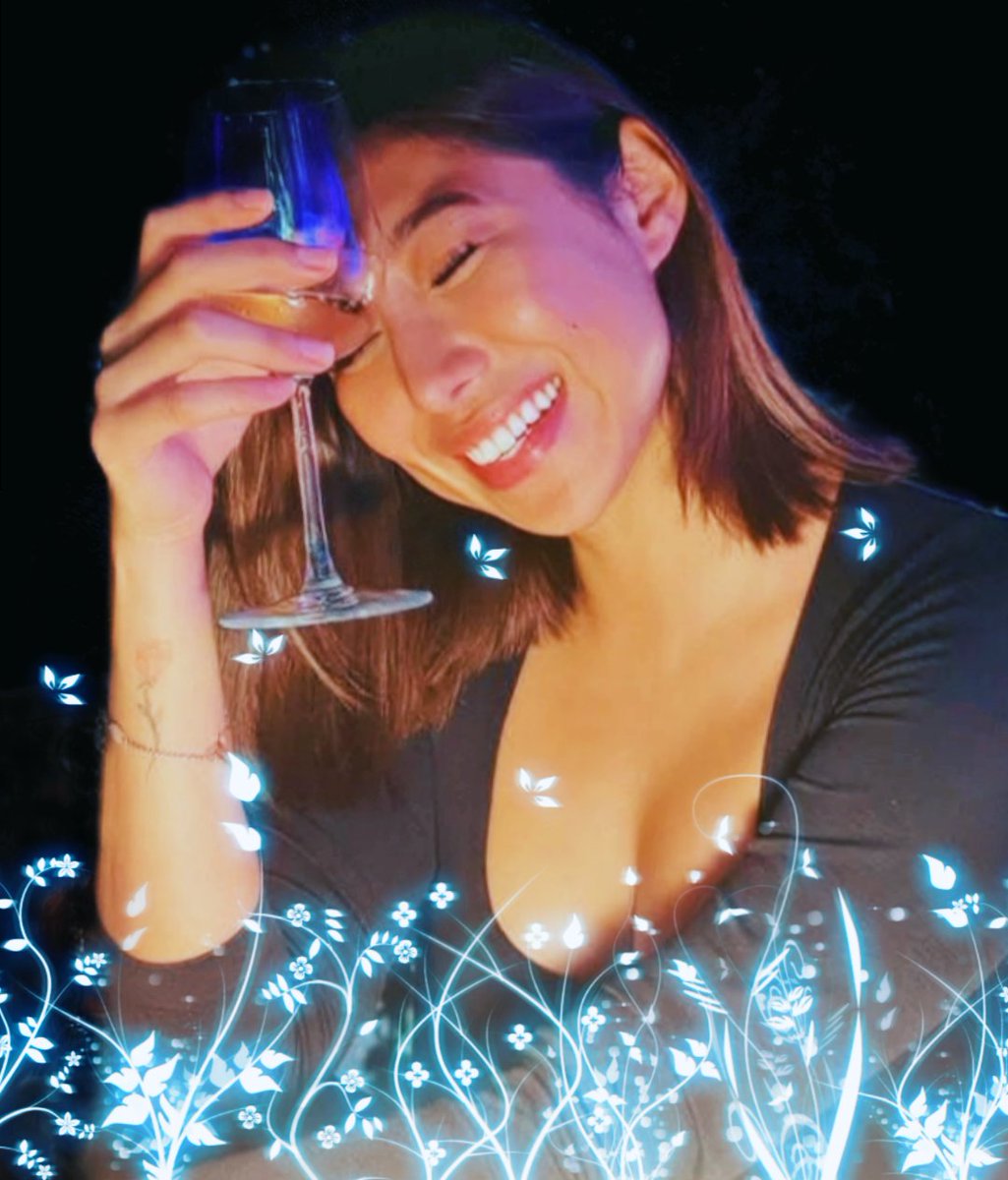 We hope to see you soon 🤗

Happy 17th 🩵 WE LOVE YOU ❣️

CHEERS!

#KiaraTakahashi | <a href="/_kiatakahashi/">Kiara Takahashi</a>