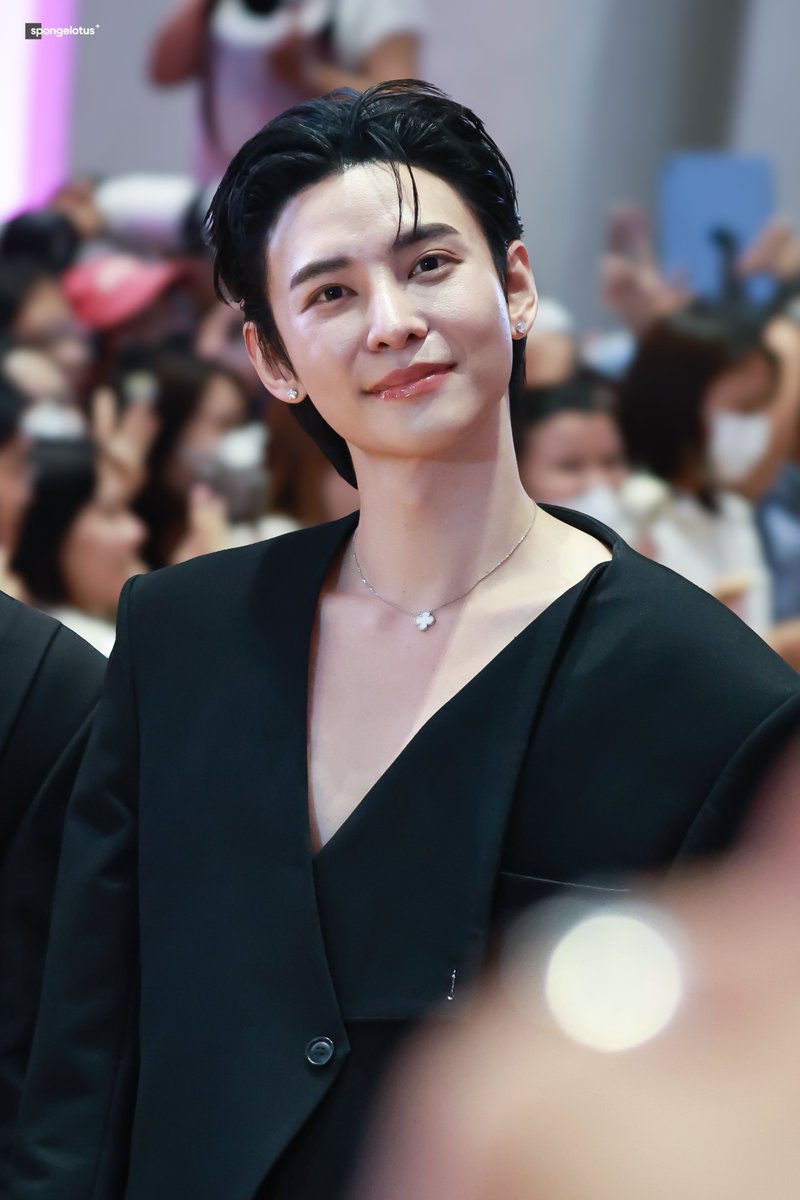 spongelotus's tweet photo. เอียงคอเอาไย ใจบางนิ😫🐱🤏 #supanut  #FeedYAwards2024xPitBabe https://t.co/YJmO9ZLFLg