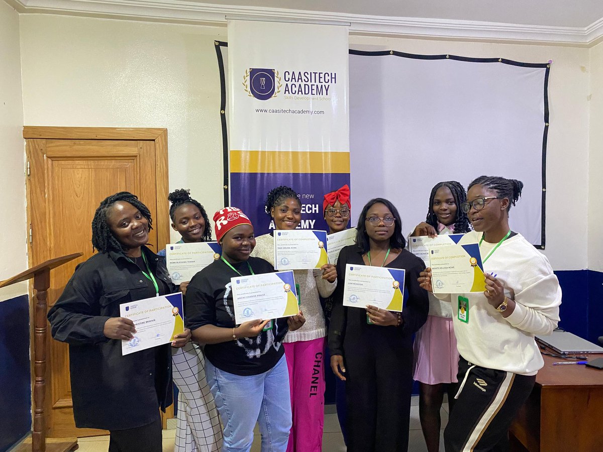 CaasitechA's tweet image. Today marks the end of the GIT program, with these 💪🏾👩🏿‍💻 resilience and brave girls demonstrating their ability to learn and improve in their professional skills, which can be applicable in all domains of life.

#caasitechacademy
#caasitechgroup
#skill soft
#GIT