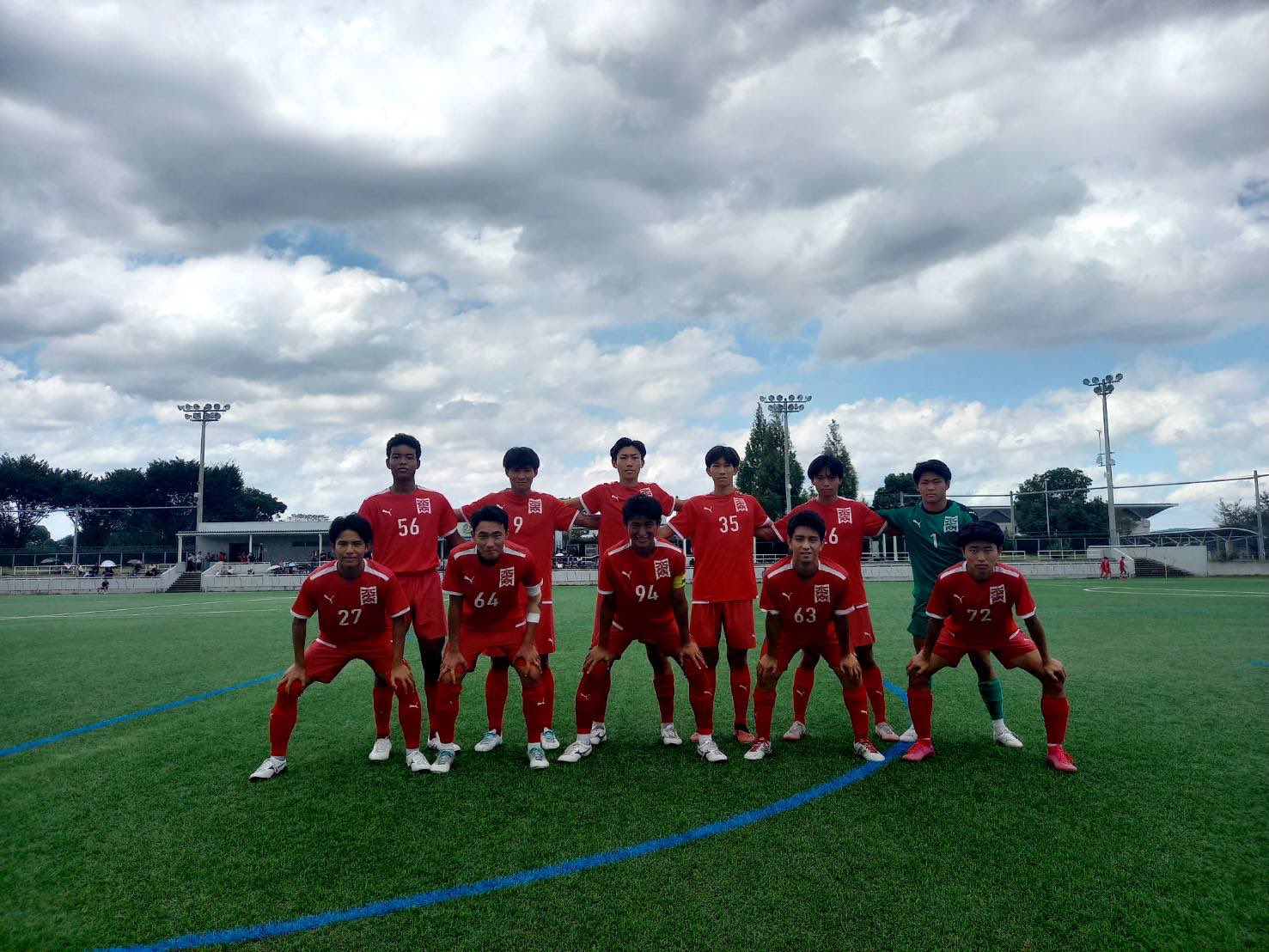 広島県瀬戸内高等学校サッカー部 PUMAウォーマー - メルカリ