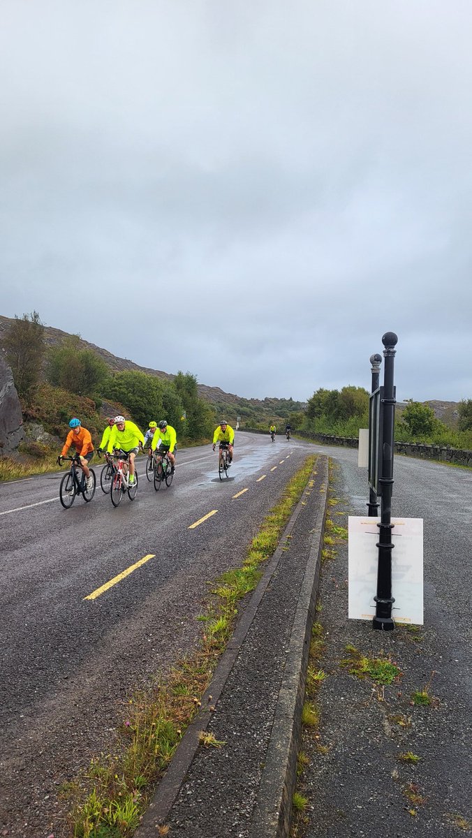 Wet start to Tour De Beara 24. Conditions improving for the day. Beat of look to all cyclists. Be safe.

#tourdebeara #Bearapeninsula #cycling #cyclingireland #purecork