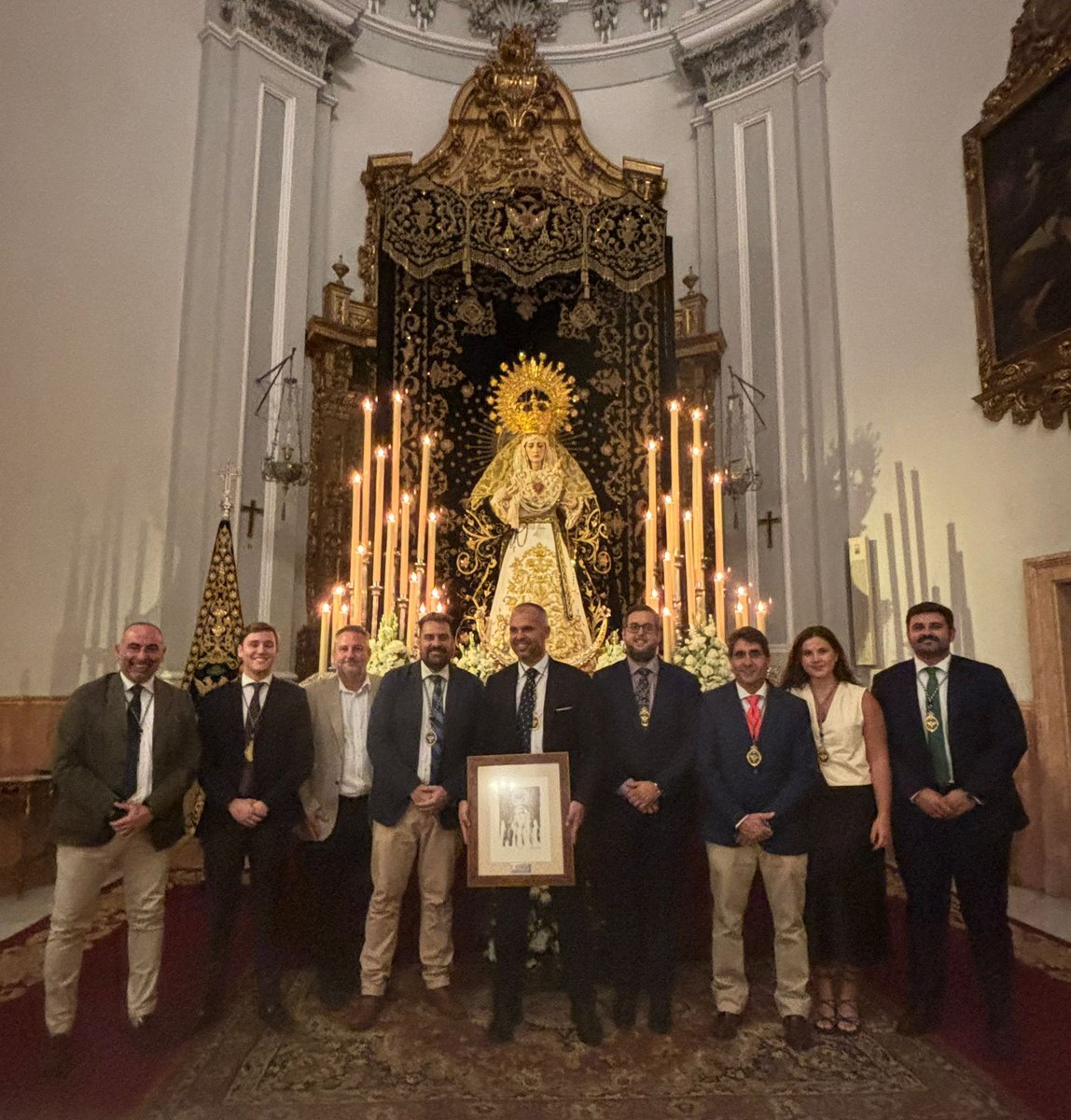 Hay personas que Dios nos las coloca en el camino y son auténticos regalos, una de ellas es <a href="/josecespina/">Jose Carlos Espina</a> . Gracias por tu sencillez, humildad y verdad.