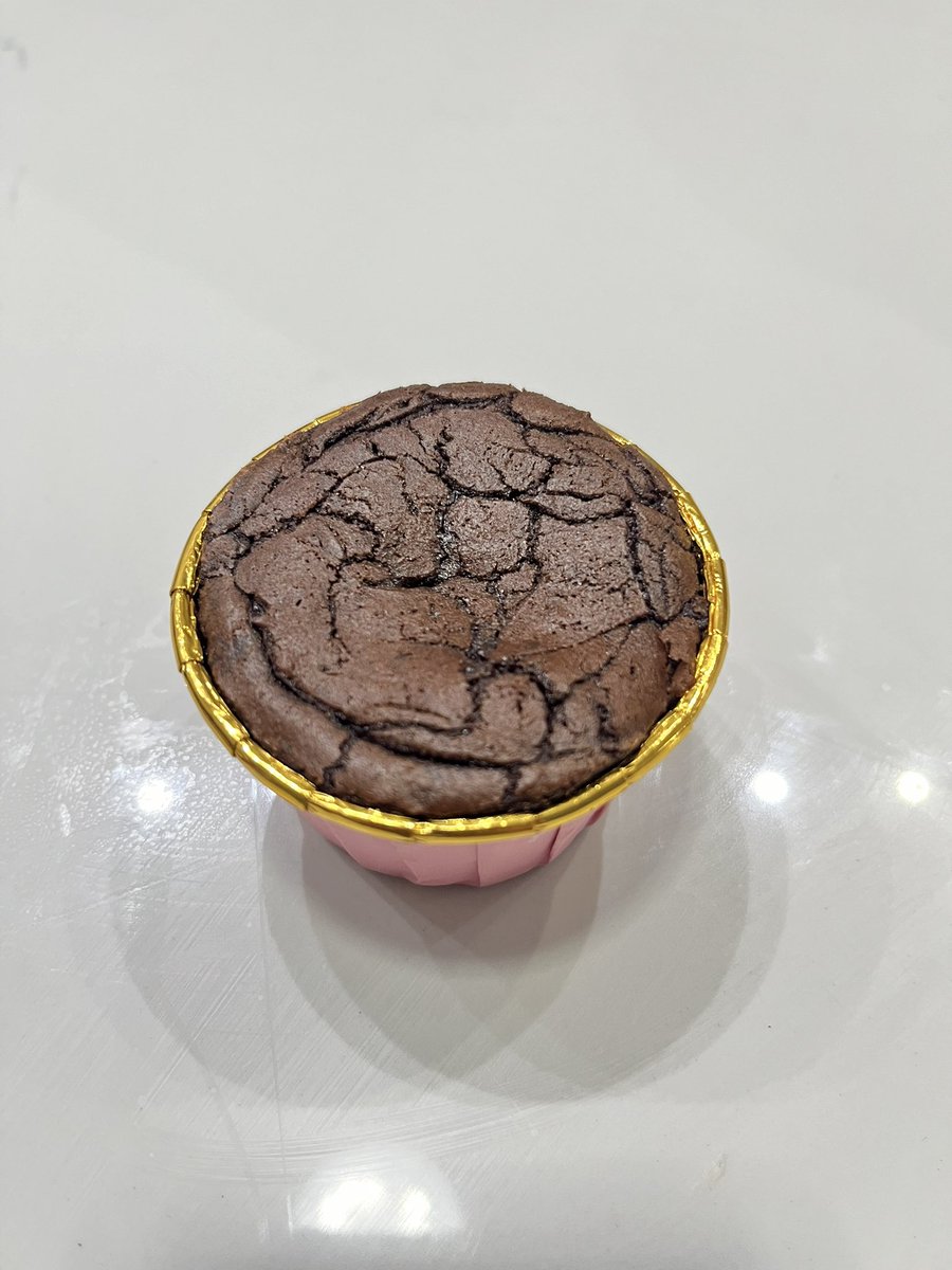 w0wshit's tweet photo. side job ku menjadi budak corporate dan first job ku menjadi baker🧁🍰🍪 https://t.co/vh2XVQVEJJ