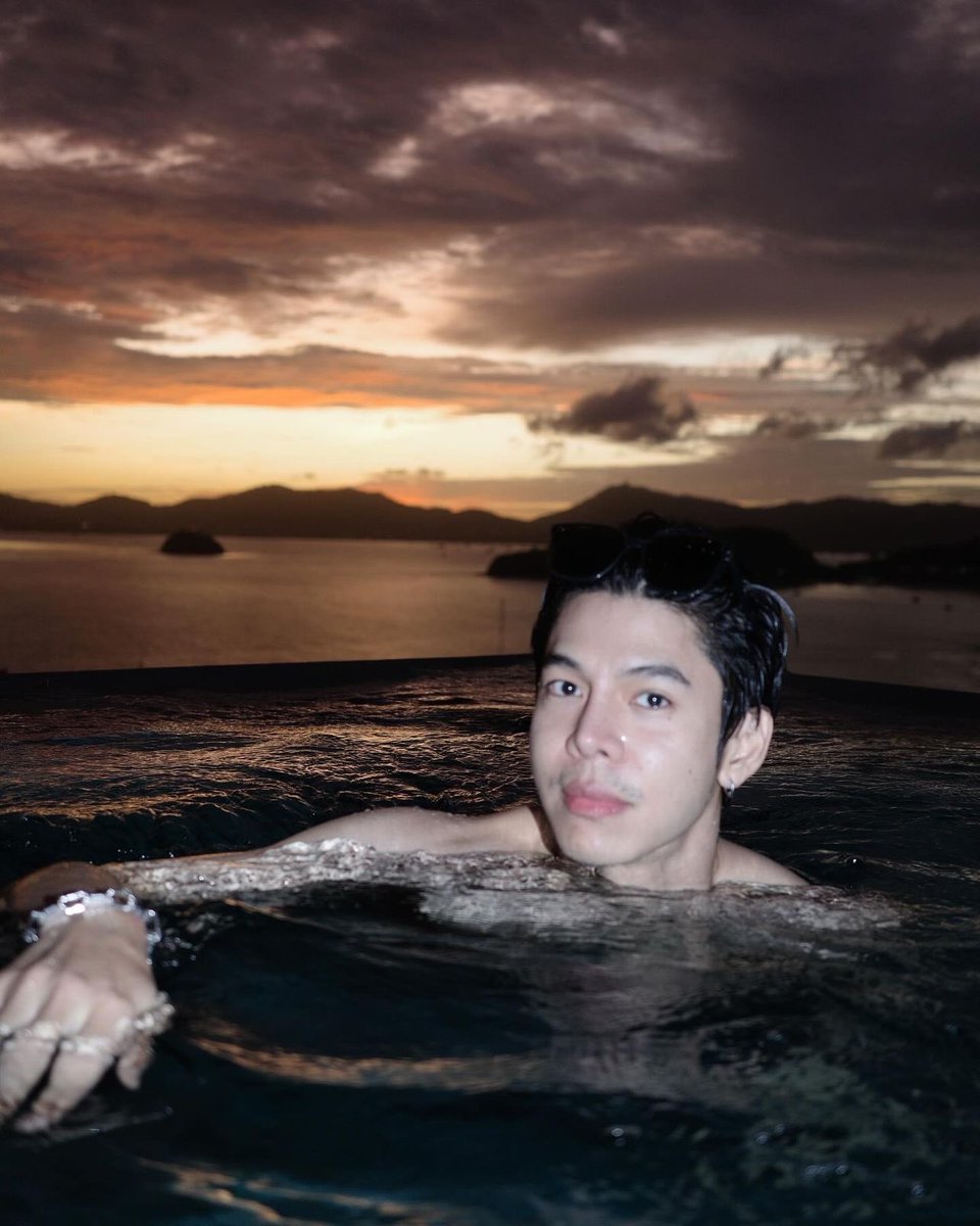 แดแดส tweet media