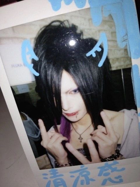 dailyboogie_'s tweet photo. Boogie day 57

#boogie #jiluka https://t.co/pVX6PaHfUx