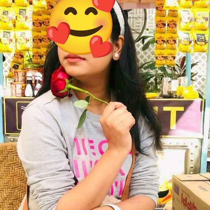 आज मेरी birthday party में  कौन कौन शामिल होना चाहते हैं?
जो भी comment करेगा उसे party वाली जगह की location भेजी जायेगी।