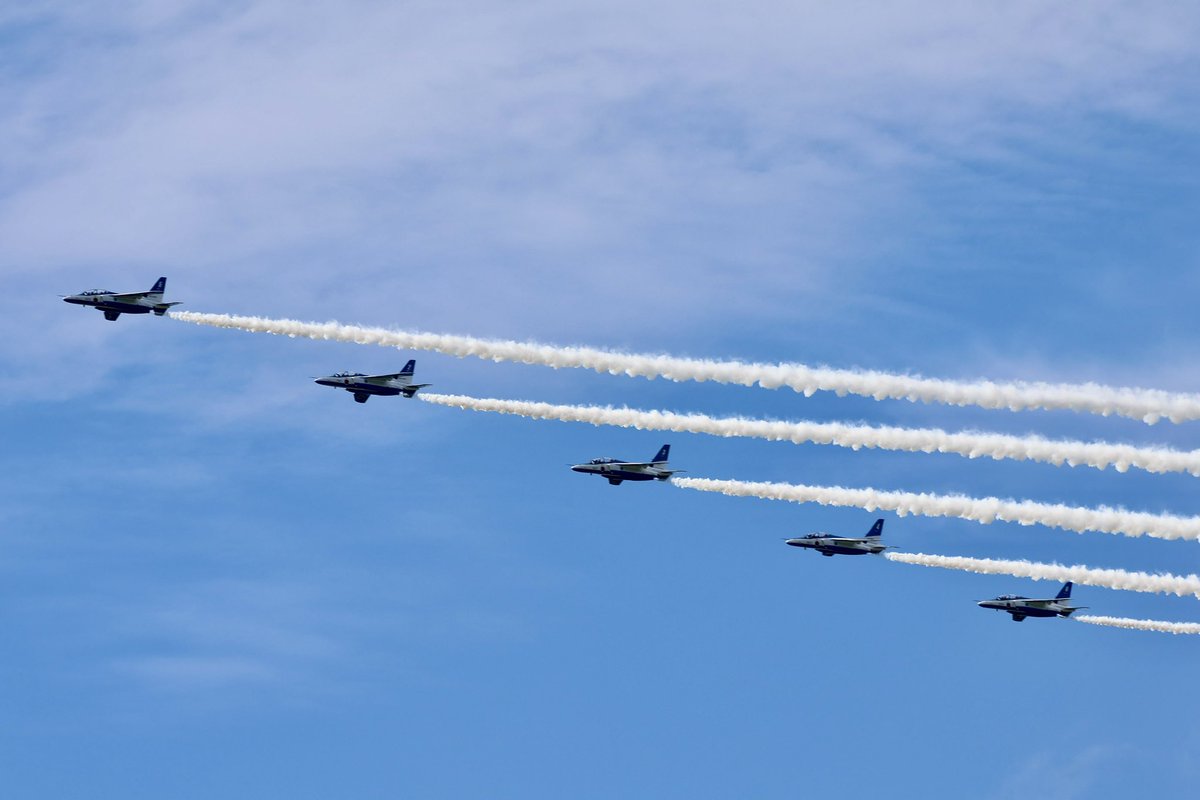 abekaTV_SETTER's tweet photo. 千歳航空祭の予行見て来ました。
タクシーして滑走路で離陸直前に1番機トラブルからアボート…急遽5番機リードによる第5区分改で行われた予行。
数年前も本番でブレーキ壊れて4機離陸出来ず5.6番機だけでやったなそういや。
明日も楽しみ😊 https://t.co/emySvXm7N4
