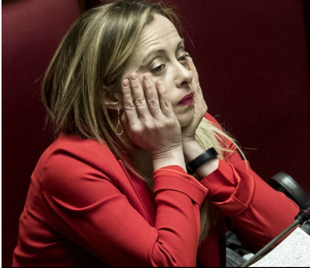 Oggi Salvini è a processo
Tra pochi mesi Delmastro sarà a processo
Sgarbi sarà a processo per truffa 
L'8 ottobre la Santanchè sarà a processo 
Pozzolo sarà a processo 
Toti ha evitato il processo
Salinas sarà a processo
state facendo la storia del casellario giudiziario😂😂